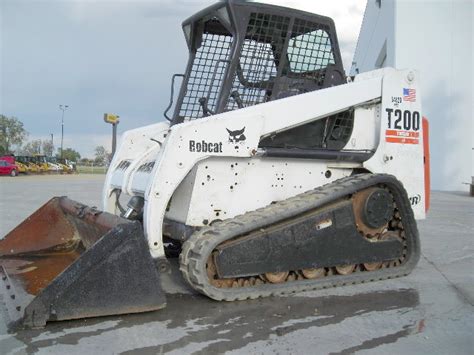 bobcat t200 skid steer loader|bobcat t200 lift weight.